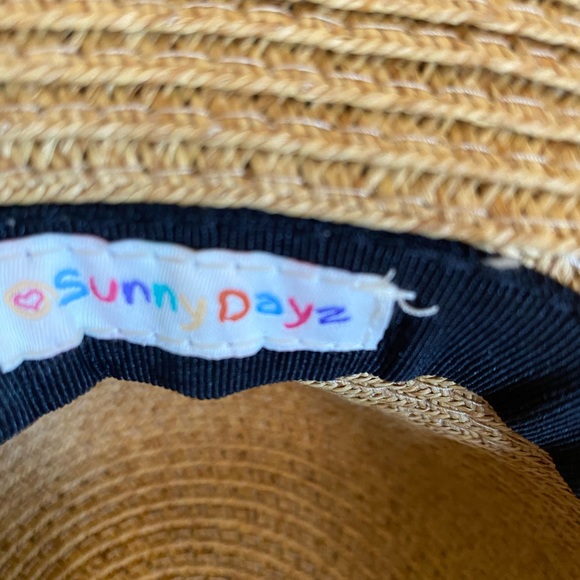 SUNNY DAYZ BOW HAT - Picture 4 of 6